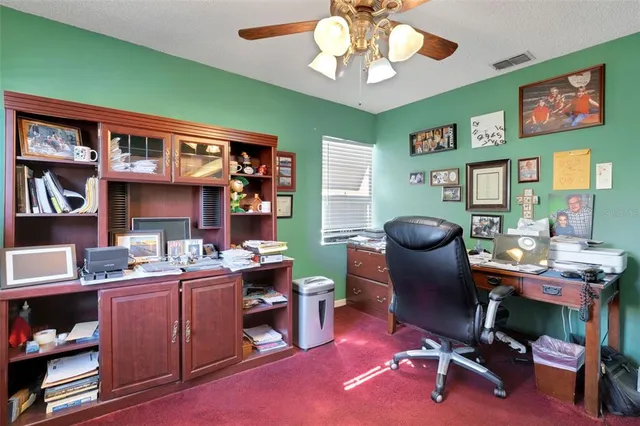 $185,000 | 1880 North Crystal Lake Drive, Unit 26, Lakeland, FL 33801