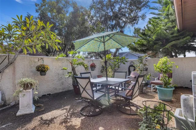 $185,000 | 1880 North Crystal Lake Drive, Unit 26, Lakeland, FL 33801