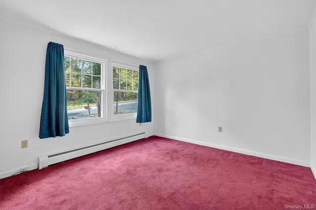 a view of empty room with window