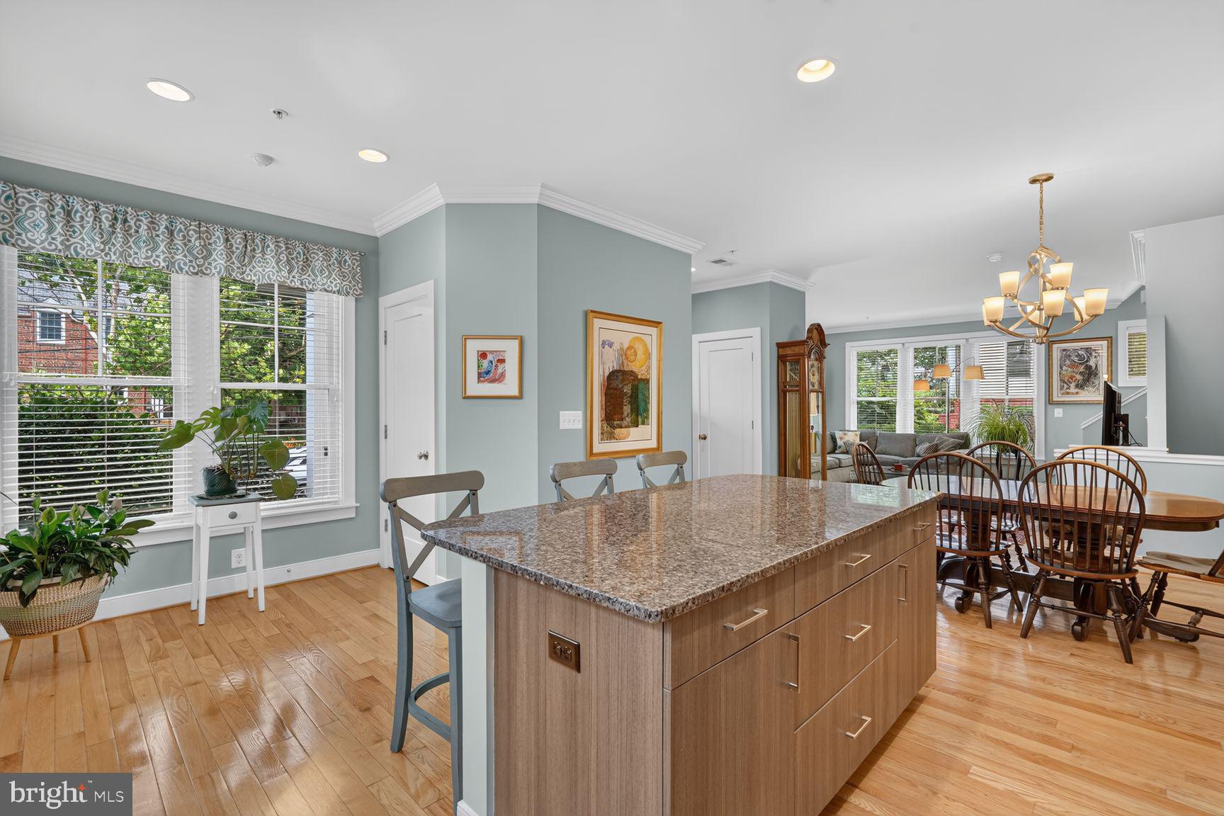 8612 Springvale Road Silver Spring, MD 20910 - Photo 9 of 30