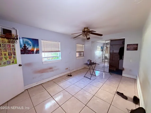 a view of a storage & utility room