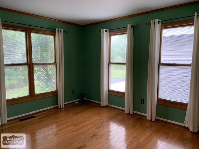 24530 Dayton Road Armada, MI 48005 - Photo 18 of 69 50023226-17.JPG