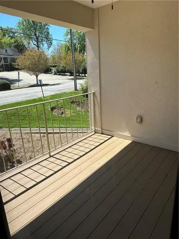 $259,000 | 605 Candler Street, Unit C9, Gainesville, GA 30501