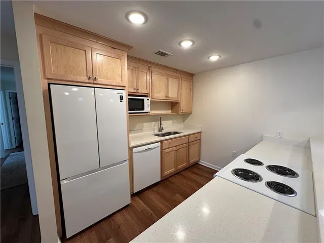 $259,000 | 605 Candler Street, Unit C9, Gainesville, GA 30501