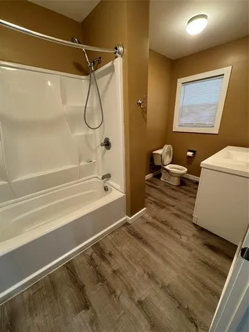 $1,400 | 8 Jefferson Avenue, Unit 1, Endicott, NY 13760