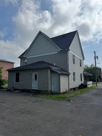 $1,400 | 8 Jefferson Avenue, Unit 1, Endicott, NY 13760