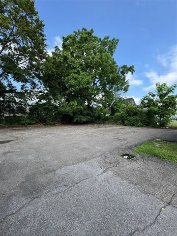 $1,400 | 8 Jefferson Avenue, Unit 1, Endicott, NY 13760