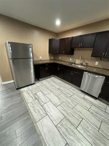 $1,400 | 8 Jefferson Avenue, Unit 1, Endicott, NY 13760