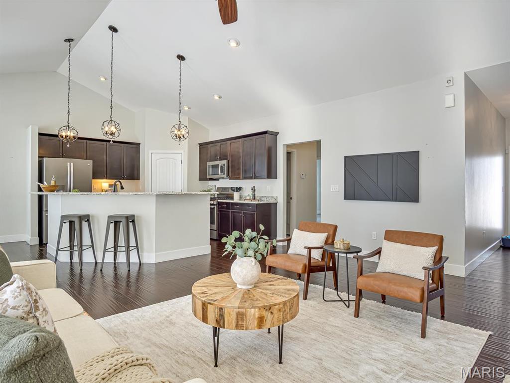 1349 Shady Parc Court O'Fallon, IL 62269 - Photo 15 of 33