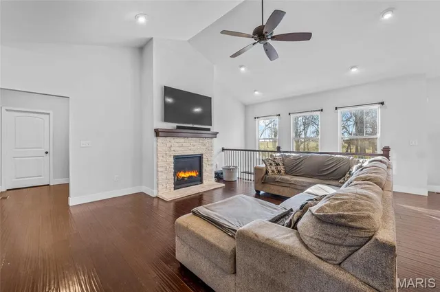 $450,000 | 1349 Shady Parc Court, O'Fallon, IL 62269