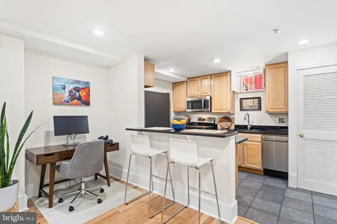 $549,000 | 1212 M Street Northwest, Unit 100, Washington, DC 20005