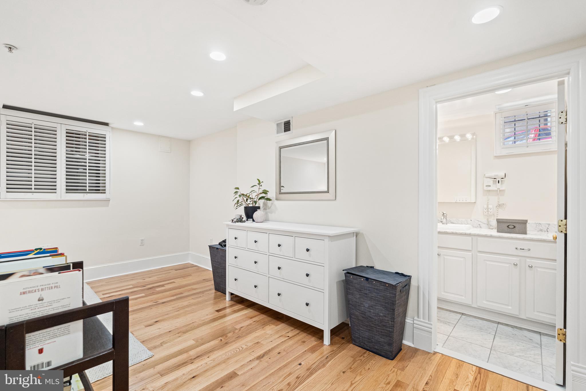 1212 M Street Northwest, Unit 100 Washington, DC 20005 - Photo 22 of 40