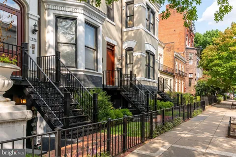 $549,000 | 1212 M Street Northwest, Unit 100, Washington, DC 20005