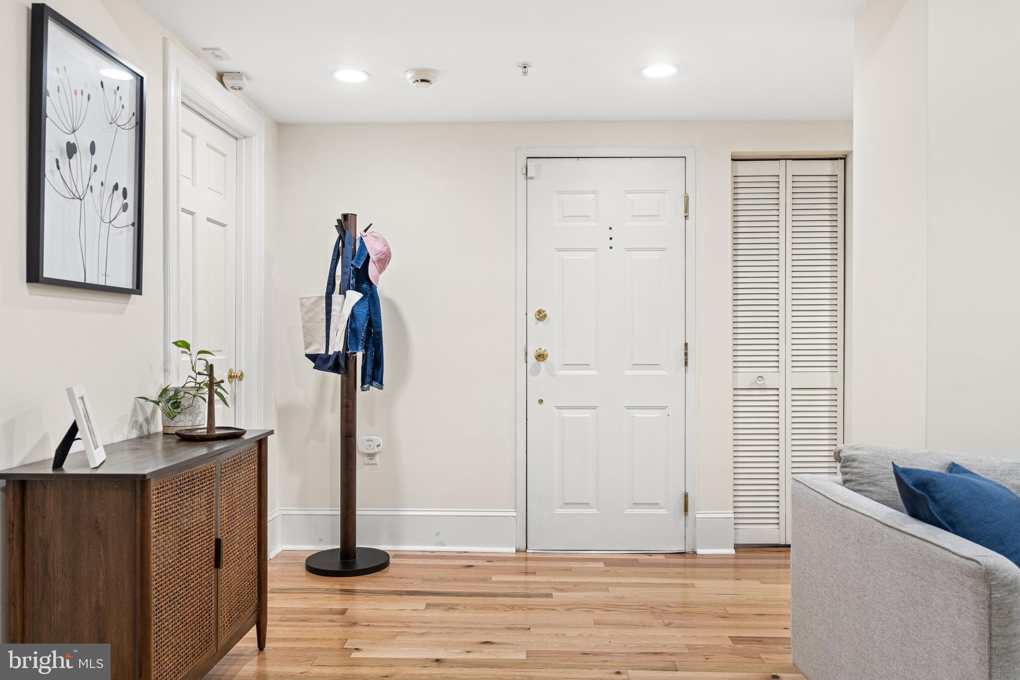 1212 M Street Northwest, Unit 100 Washington, DC 20005 - Photo 9 of 40