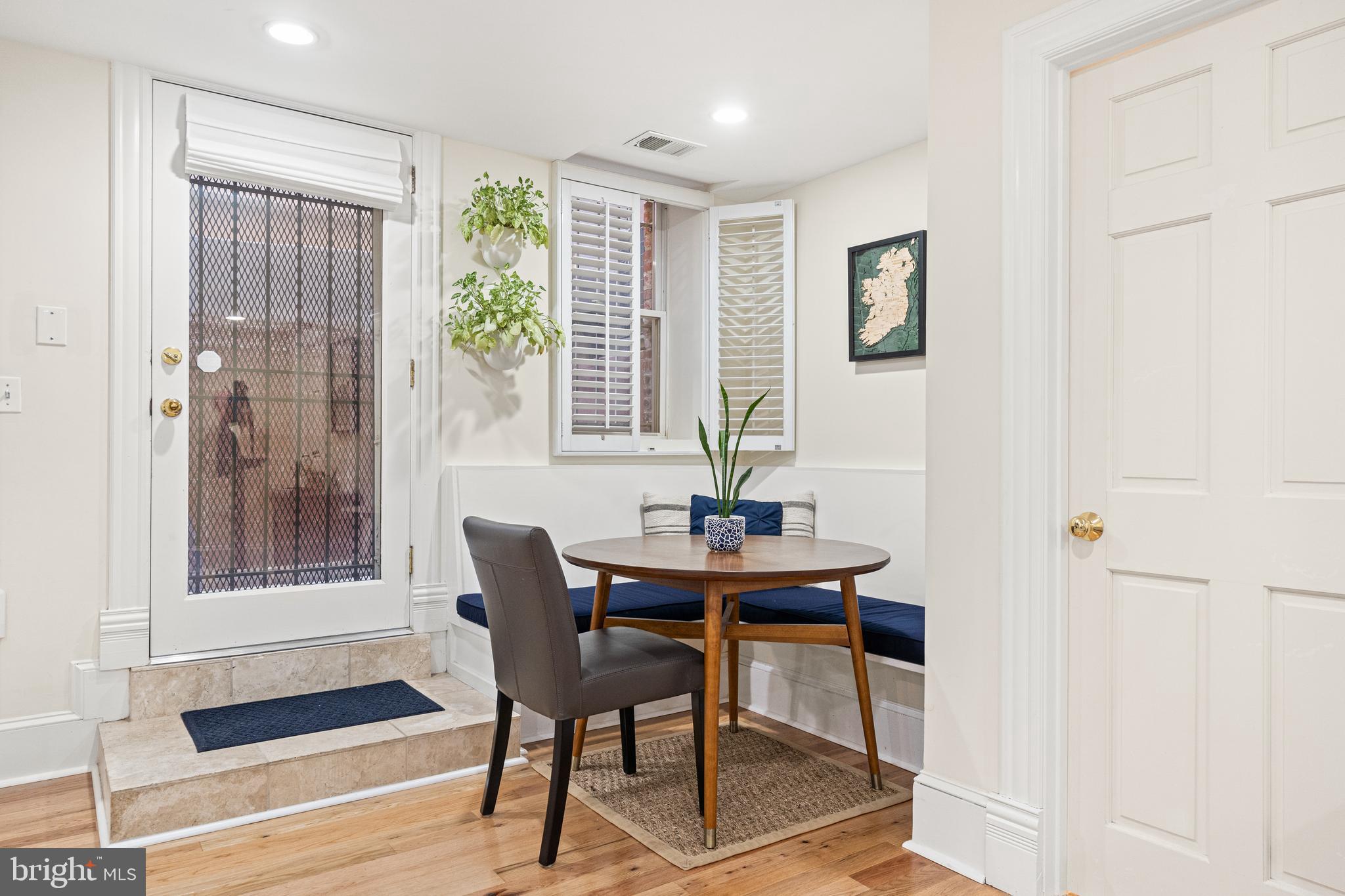 1212 M Street Northwest, Unit 100 Washington, DC 20005 - Photo 10 of 40