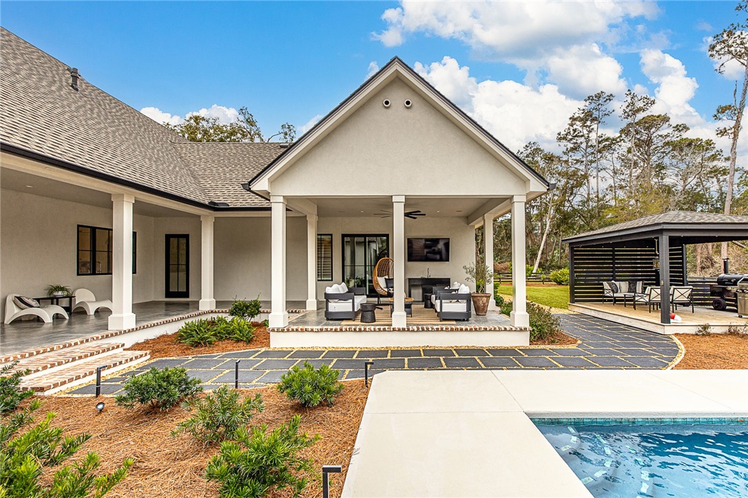 145 Butler Lake Drive St. Simons Island, GA 31522 - Photo 17 of 100