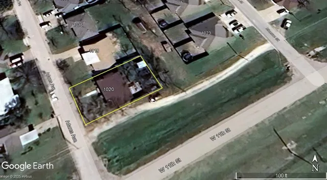 $200,000 | 1020 Adams Avenue, McGregor, TX 76657