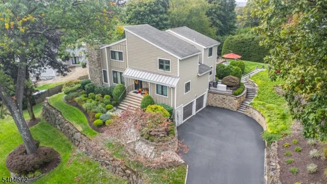 $1,599,000 | 3 Harding Avenue, North Caldwell, NJ 07006