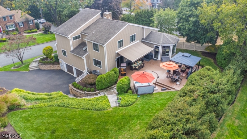 3 Harding Avenue North Caldwell, NJ 07006 - Photo 10 of 11