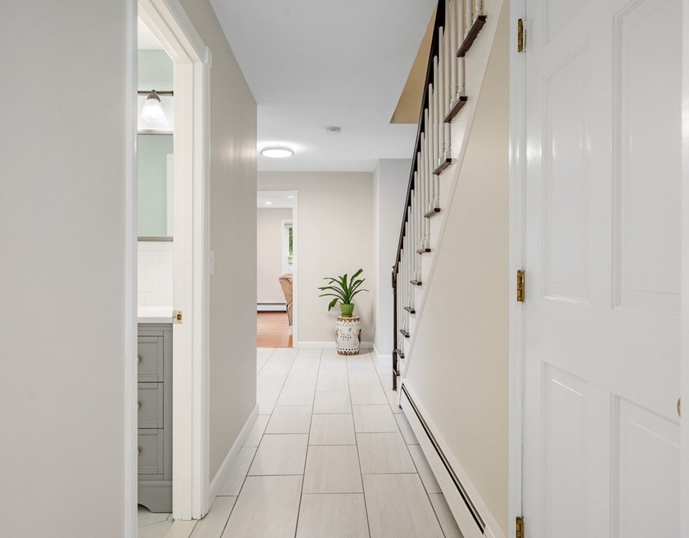 5 Crown Ridge Road Westborough, MA 01581 - Photo 25 of 42 Gallery Image 25
