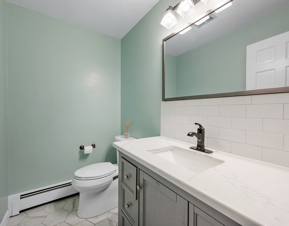 5 Crown Ridge Road Westborough, MA 01581 - Photo 26 of 42 Gallery Image 26