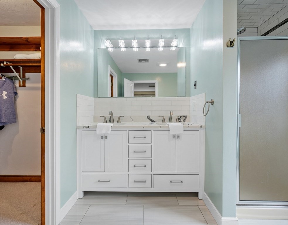 5 Crown Ridge Road Westborough, MA 01581 - Photo 31 of 42 Gallery Image 31