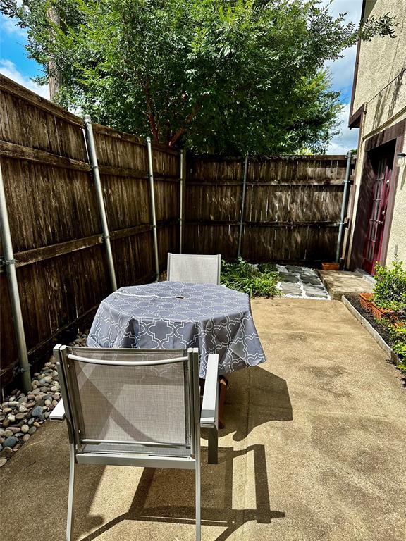 4000 Rawlins Street, Unit 101 Dallas, TX 75219 - Photo 24 of 27 a outdoor space with furniture