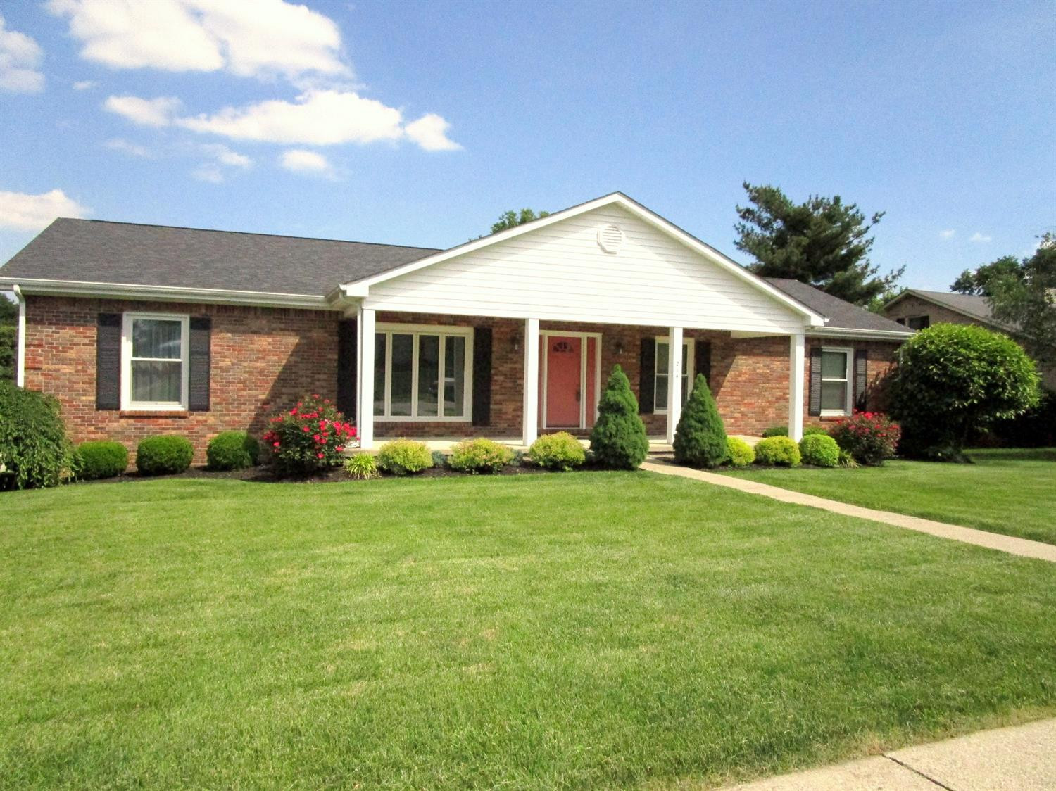 214 Lamond Ruelle Winchester, KY 40391 - Photo 1 of 38 Photo 1