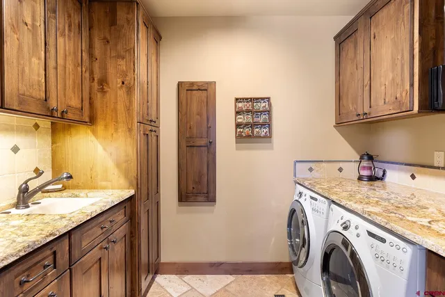 $7,395,000 | 640 Lake View Drive, Bayfield, CO 81122