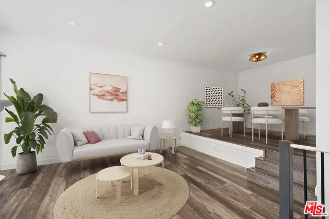 $739,000 | 5100 Riverton Avenue, Unit 14, North Hollywood, CA 91601