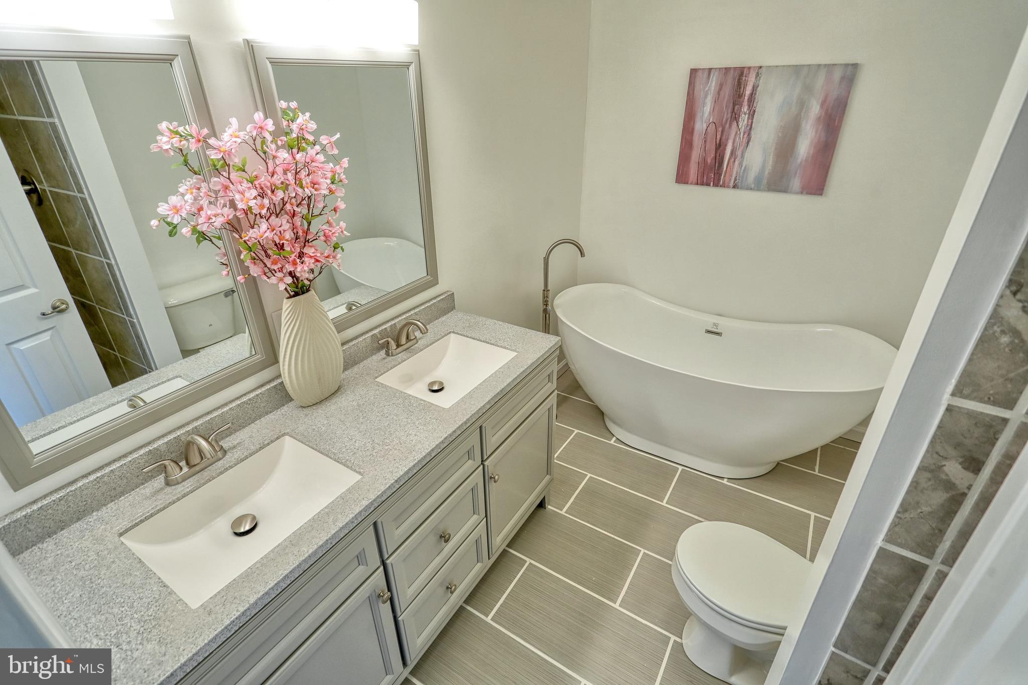 785 Menges Mills Road Spring Grove, PA 17362 - Photo 21 of 39 Master Bathroom w/Soaker Tub & Stand-up Shower
