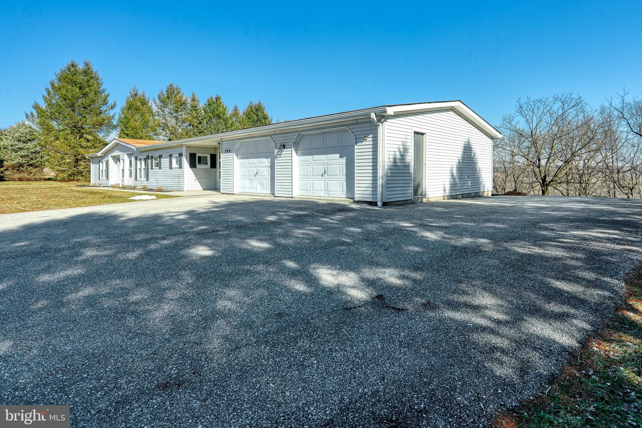 785 Menges Mills Road Spring Grove, PA 17362 - Photo 4 of 39