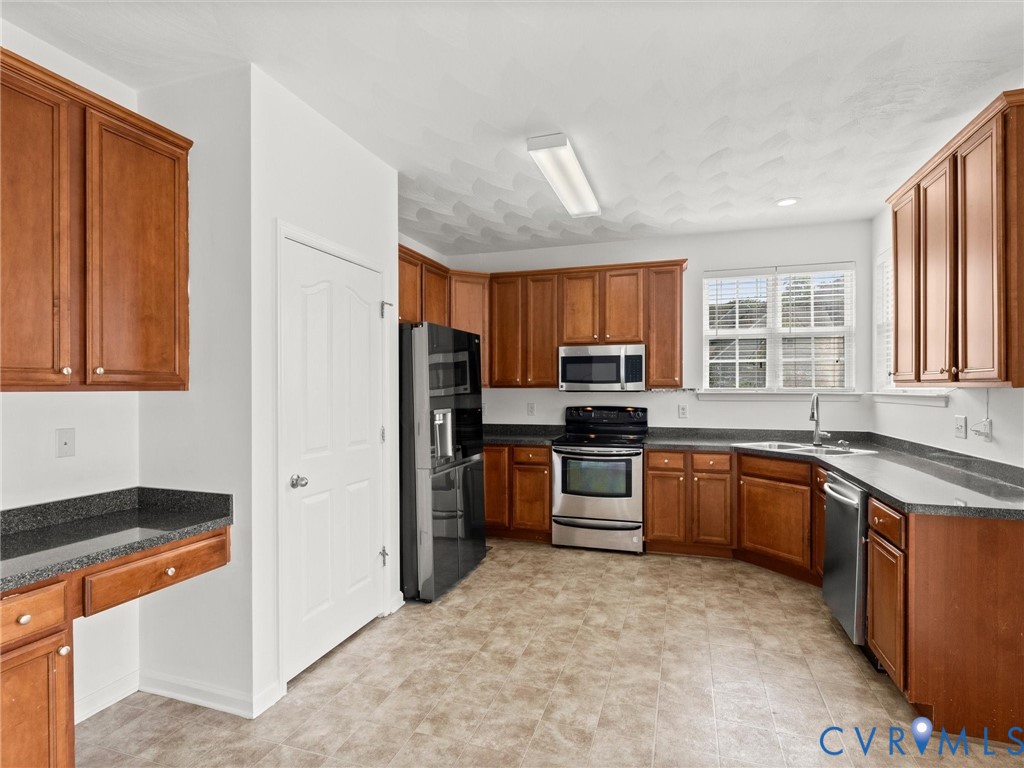 8198 Ruddock Place Hayes, VA 23072 - Photo 12 of 41 Gallery Image 12