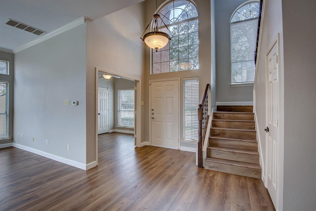 17951 Windflower Way Dallas, TX 75252 - Photo 4 of 40