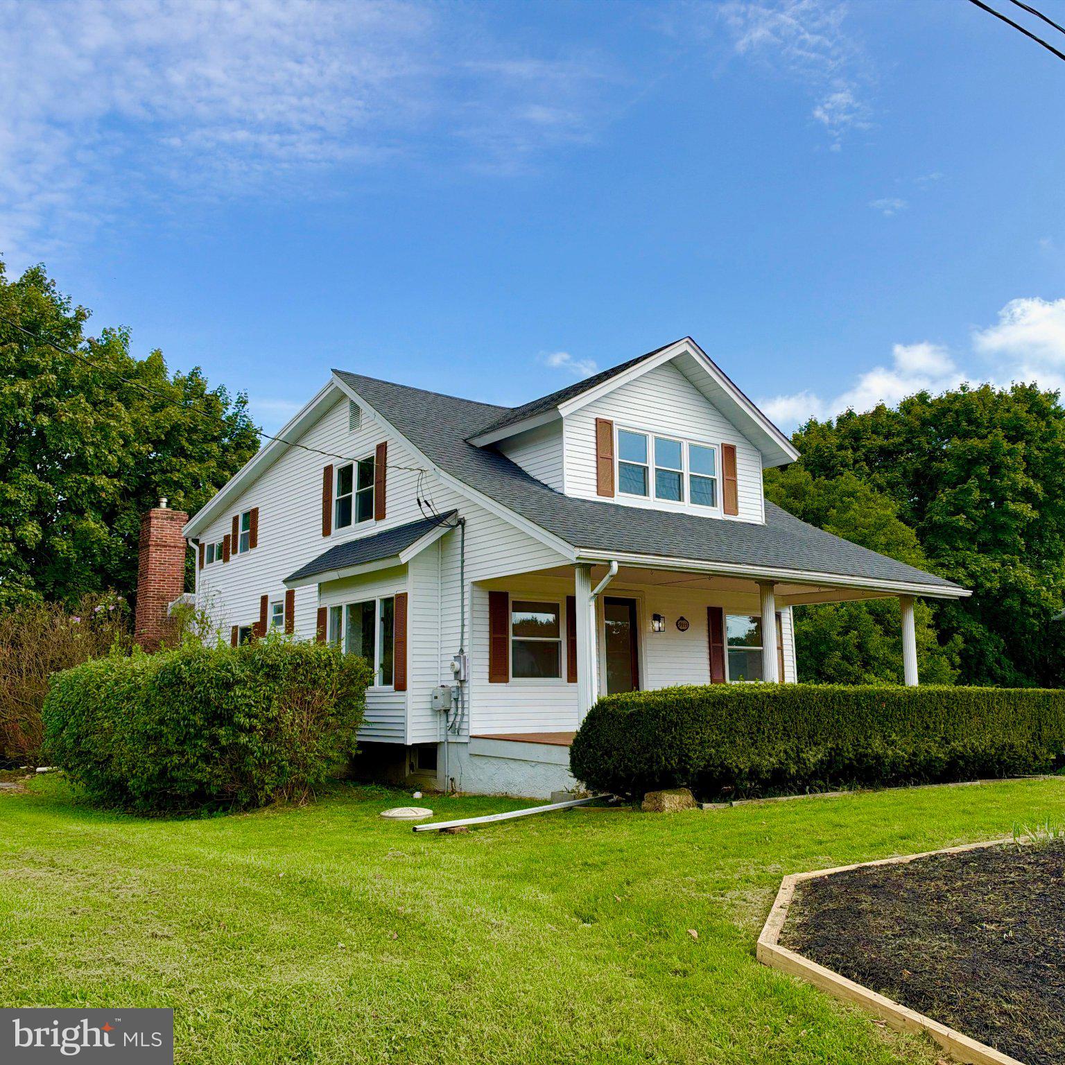 5111 Vera Cruz Road North Emmaus, PA 18049 - Photo 2 of 43 Gallery Image 2