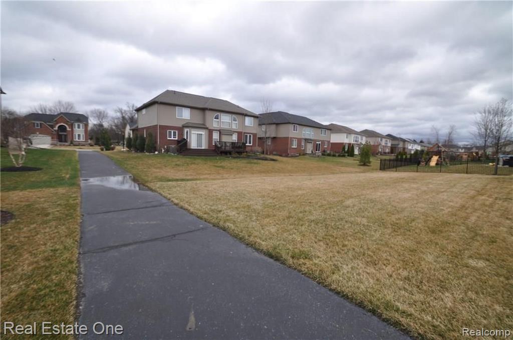 3615 Connors Drive Rochester Hills, MI 48307 - Photo 41 of 45