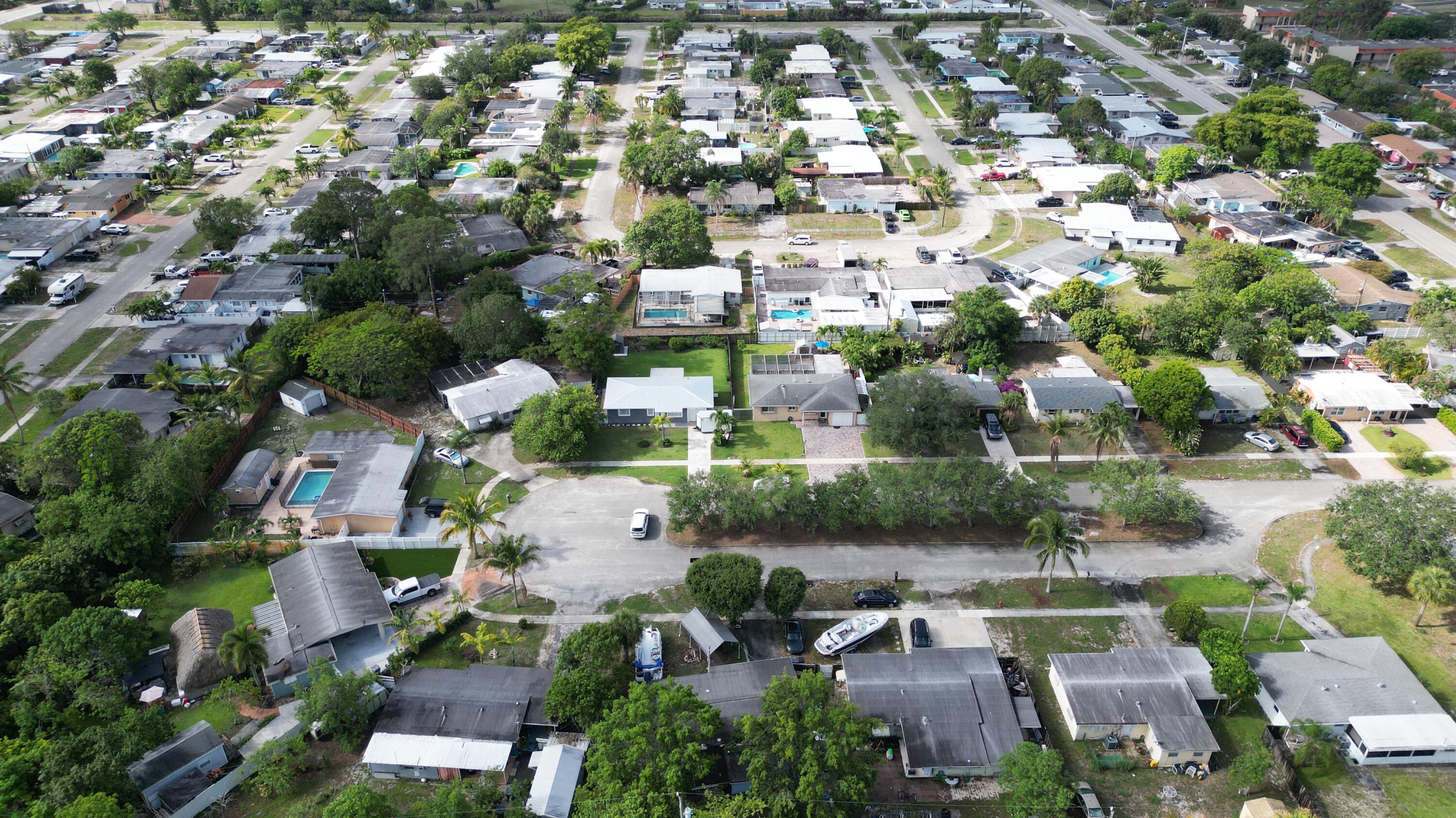 5910 Queen Anne Road West Palm Beach, FL 33415 - Photo 52 of 56 DJI_0206
