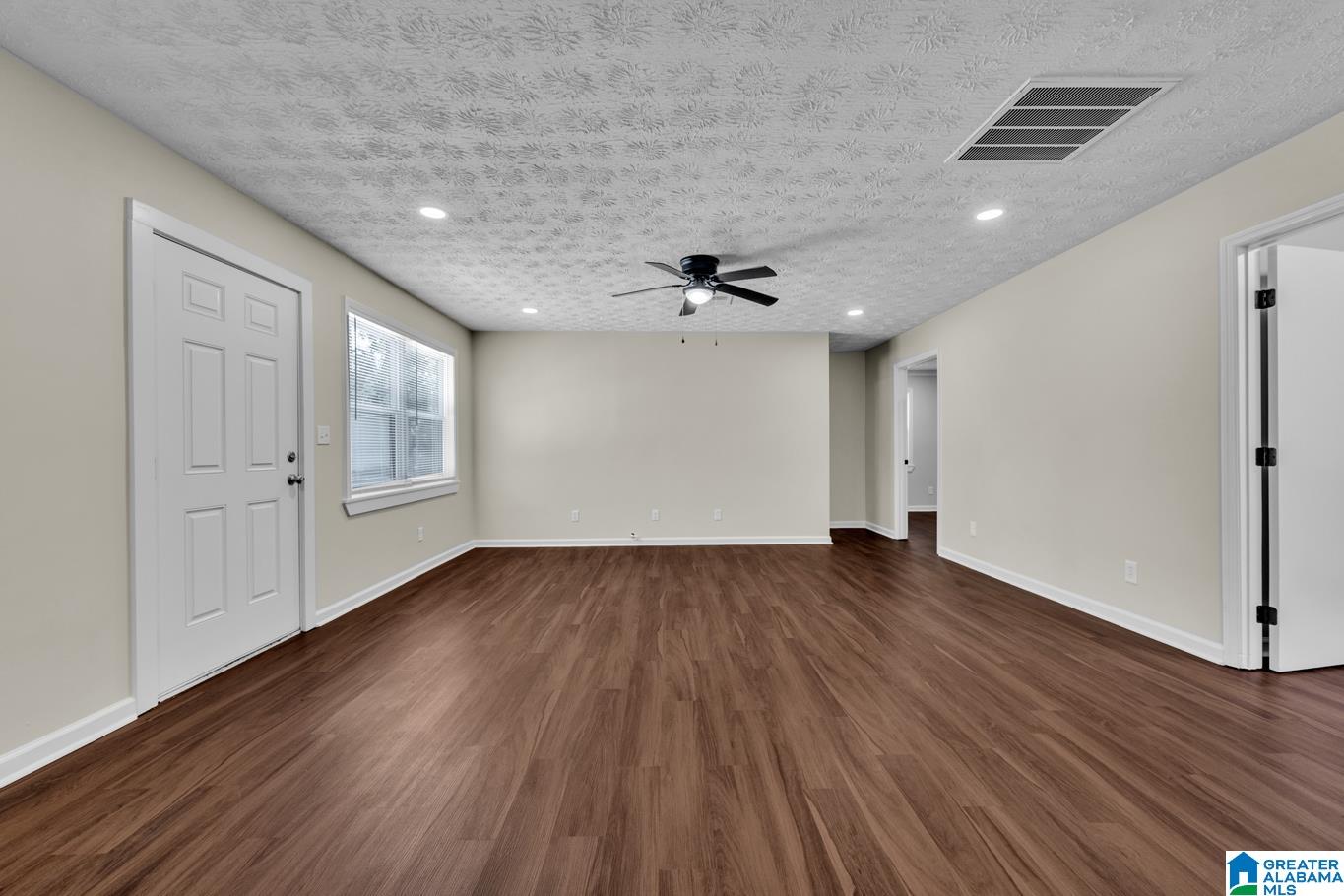 1332 14th Place Southwest Birmingham, AL 35211 - Photo 13 of 29
