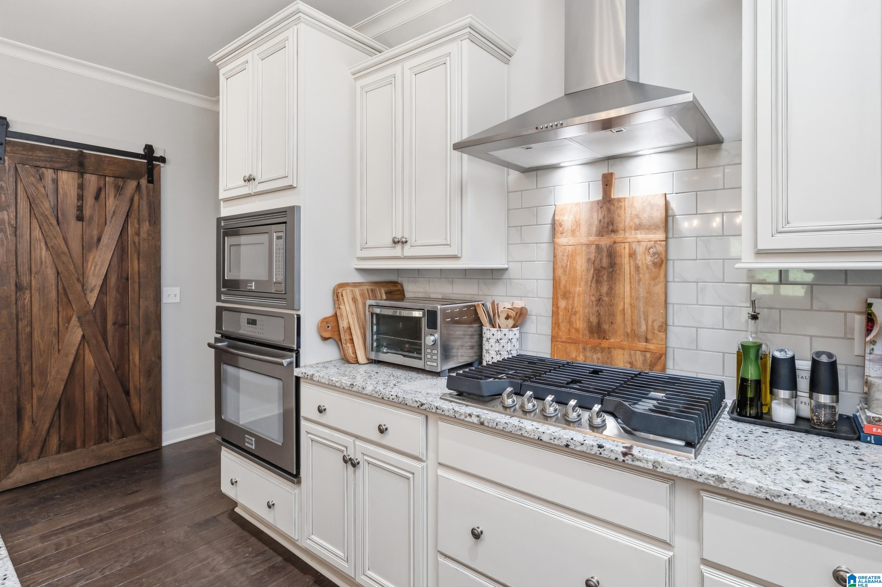 2752 Montauk Road Birmingham, AL 35226 - Photo 8 of 90