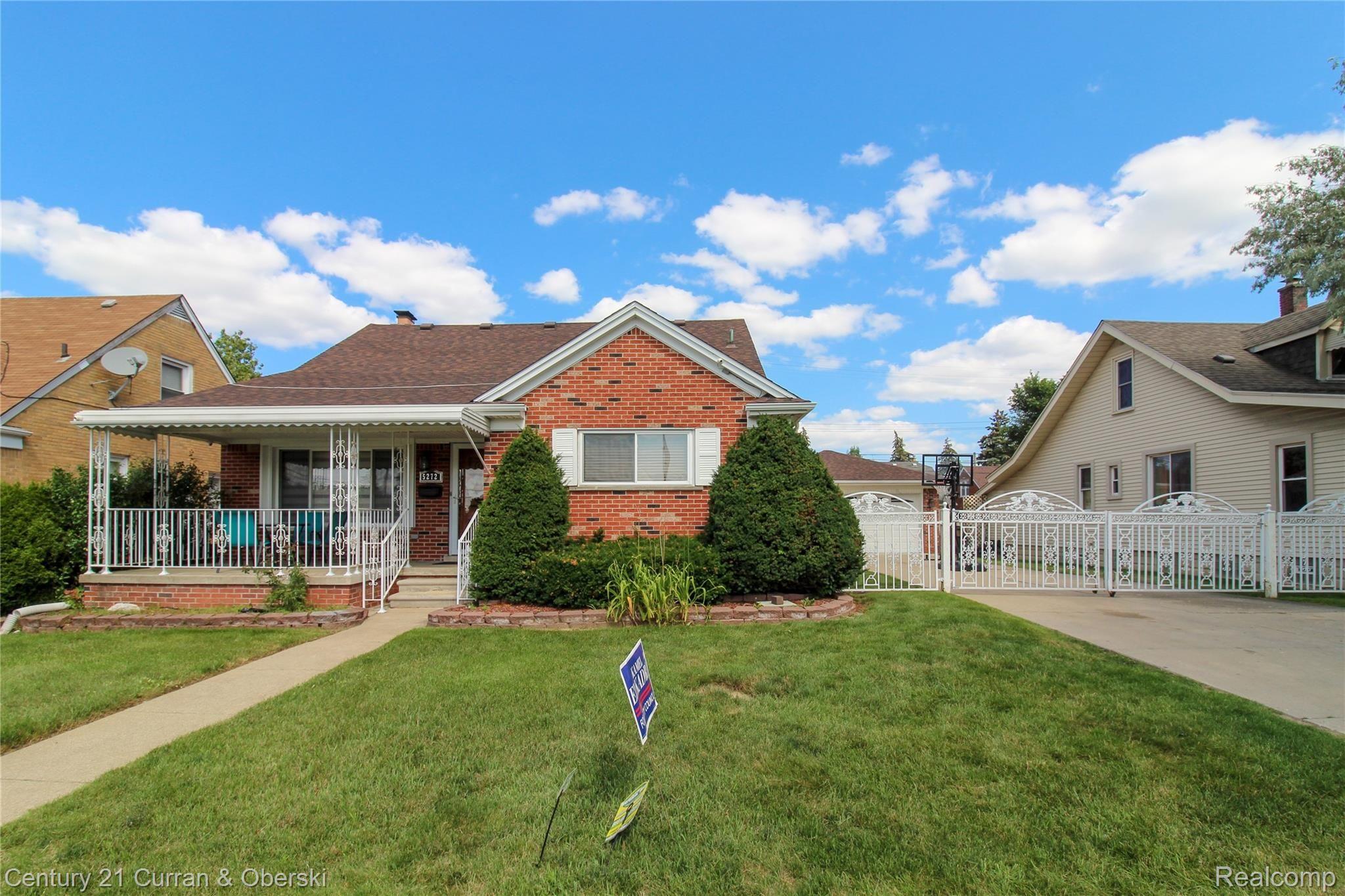 5272 Chase Road Dearborn, MI 48126 - Photo 2 of 47 Super sharp & clean over 2,500 sqft 4 bedroom 3 full bath brick home on a wide 70ft double lot!