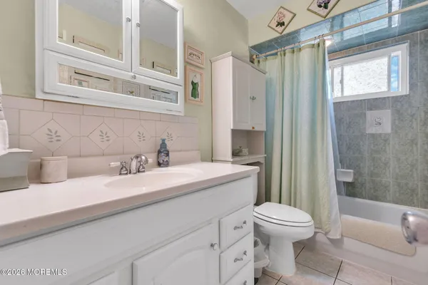 $510,000 | 1018 Zircon Drive, Toms River, NJ 08753
