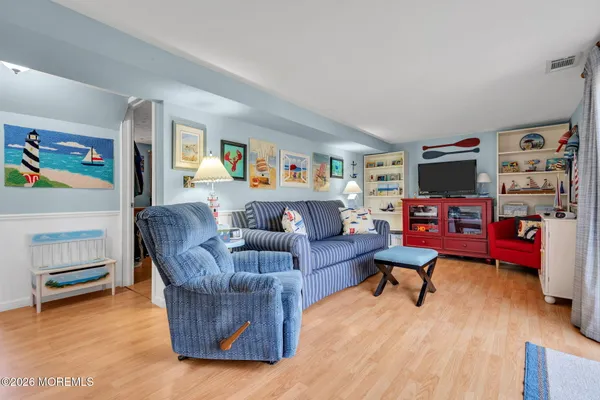 $510,000 | 1018 Zircon Drive, Toms River, NJ 08753