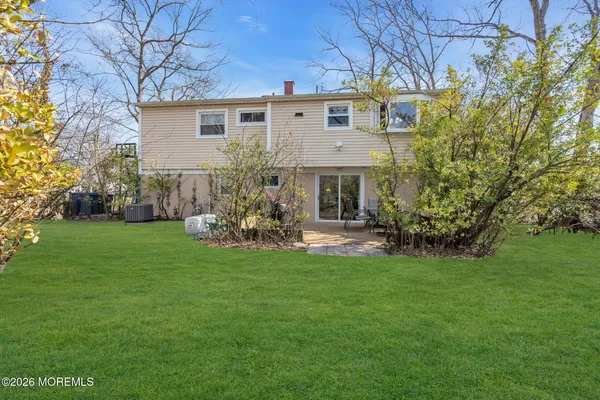 $510,000 | 1018 Zircon Drive, Toms River, NJ 08753