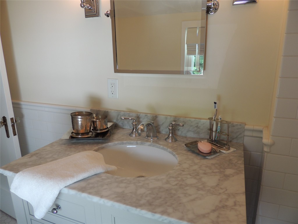 34 Hooper Road Endwell, NY 13760 - Photo 17 of 24 Gallery Image 17