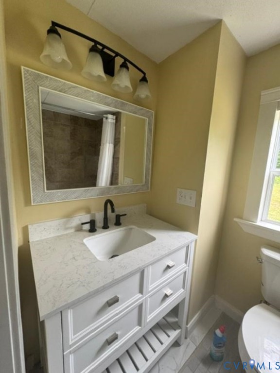 18384 Wakefield Road Courtland, VA 23837 - Photo 12 of 17 Primary vanity