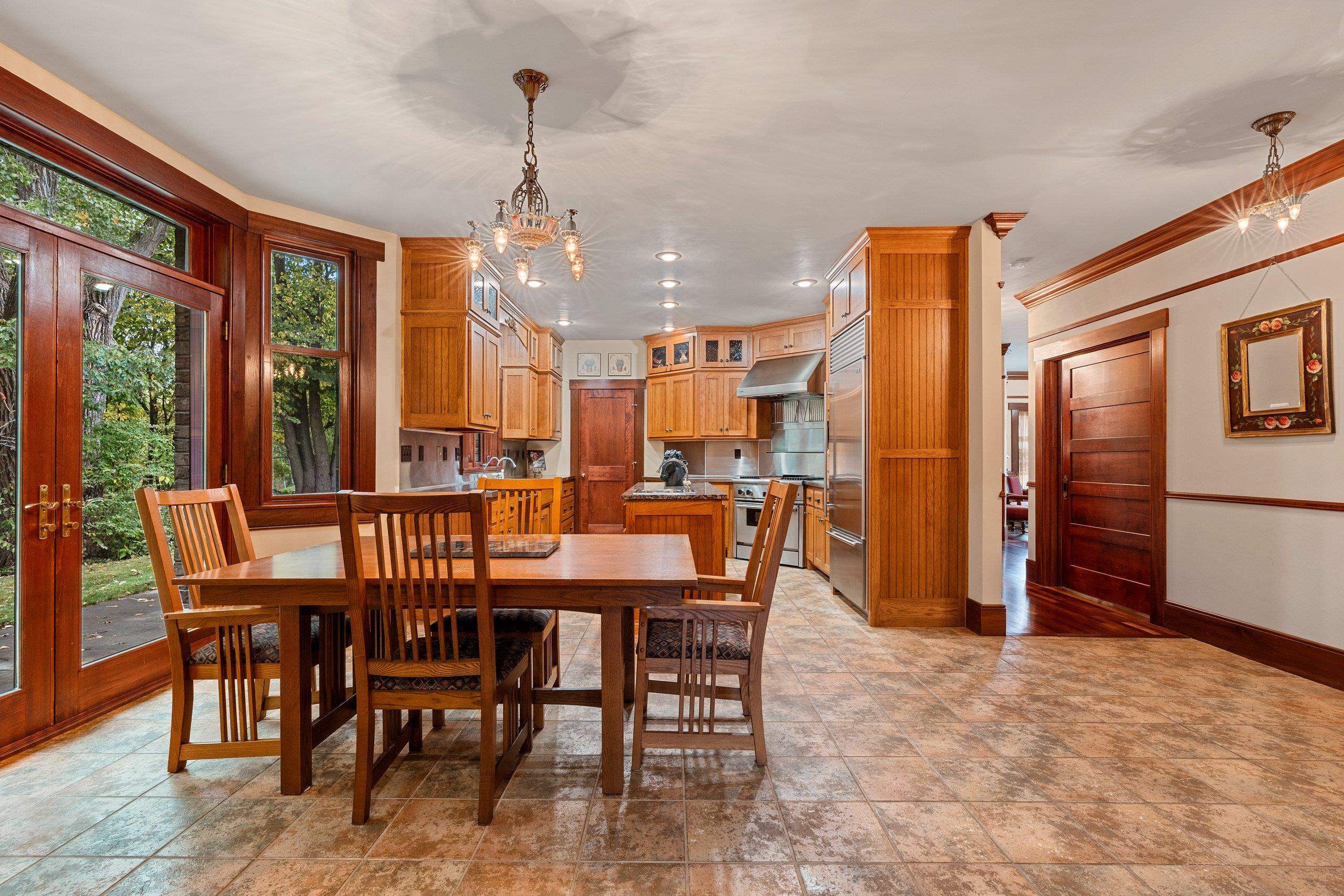 2133 Palmer Court Green Bay, WI 54311 - Photo 16 of 71