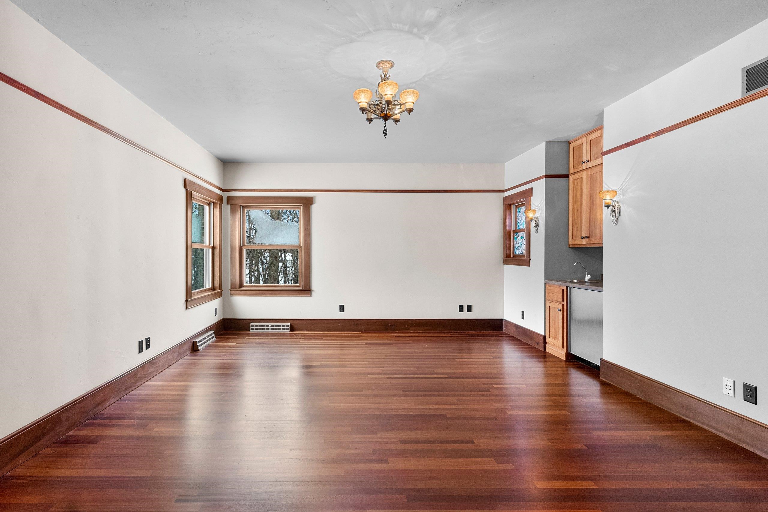 2133 Palmer Court Green Bay, WI 54311 - Photo 39 of 71