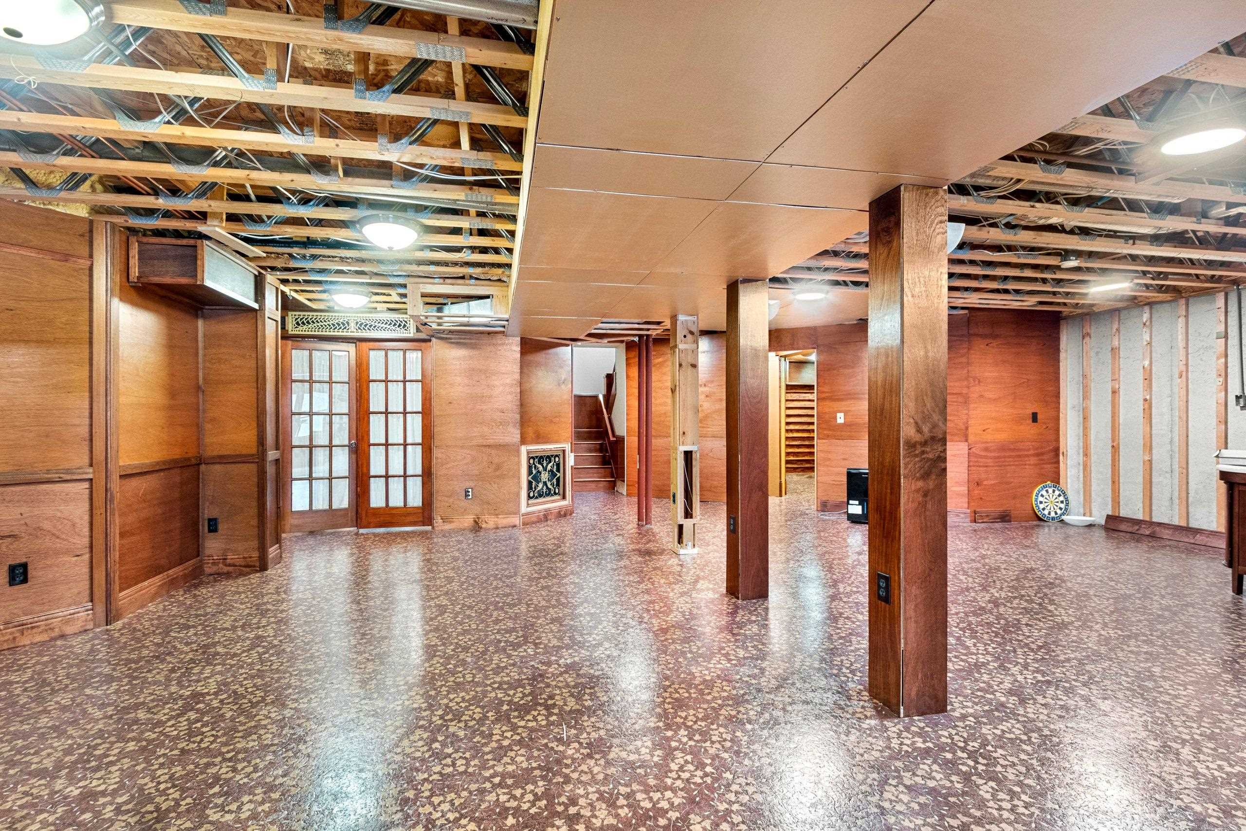 2133 Palmer Court Green Bay, WI 54311 - Photo 57 of 71