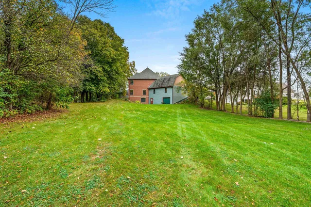 $739,900 | 2133 Palmer Court, Green Bay, WI 54311