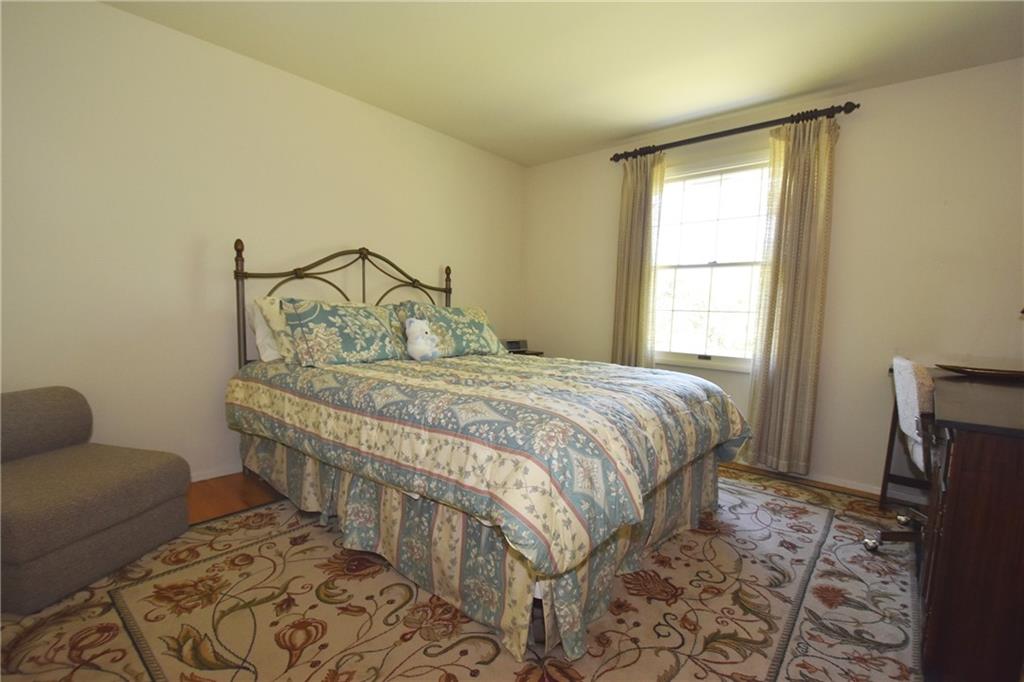 1208 Rolling Meadow Road Pittsburgh, PA 15241 - Photo 14 of 25 Gallery Image 14